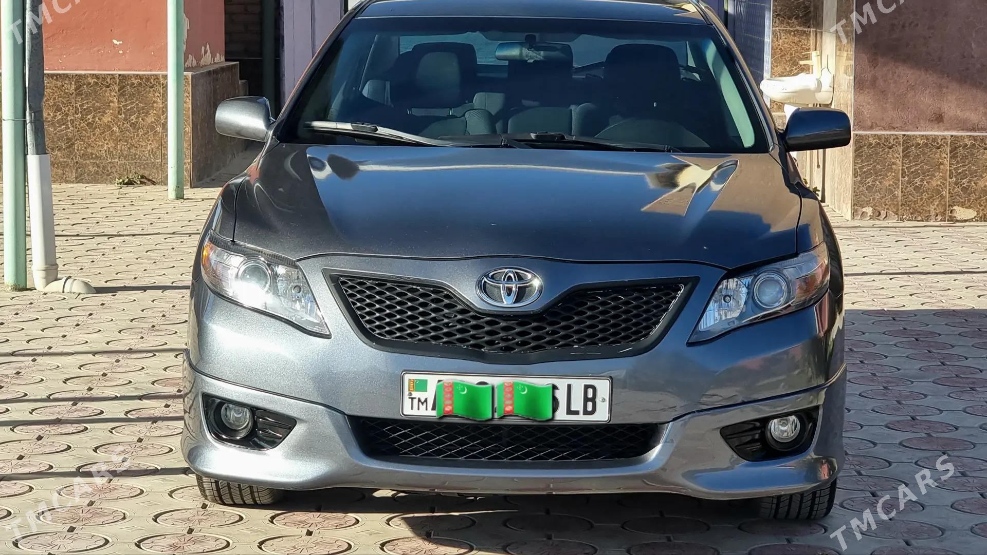 Toyota Camry 2010 - 210 000 TMT - Керки - img 1