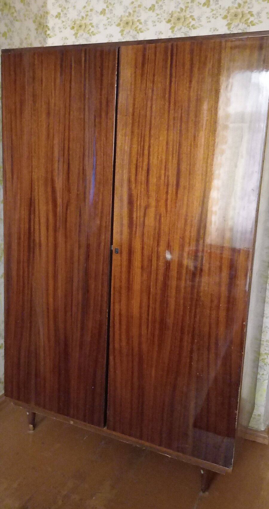 шифоньер (шкаф) - Türkmenbaşy - img 1