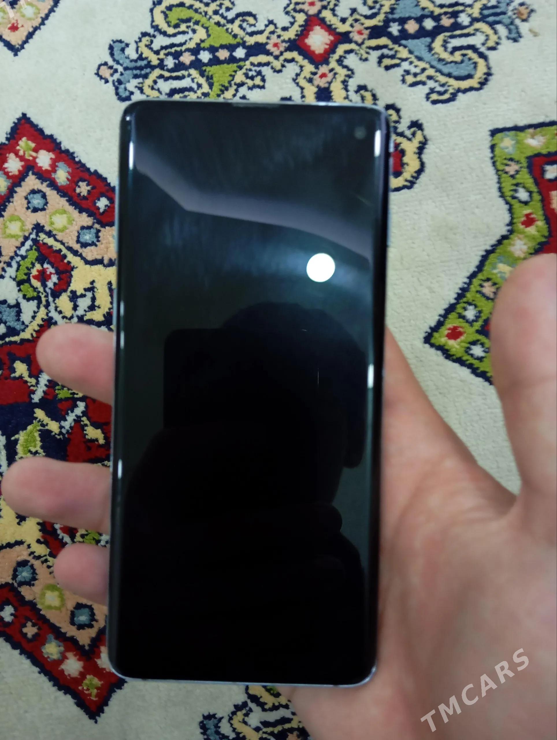 Samsung S10 - 1 мкр - img 1