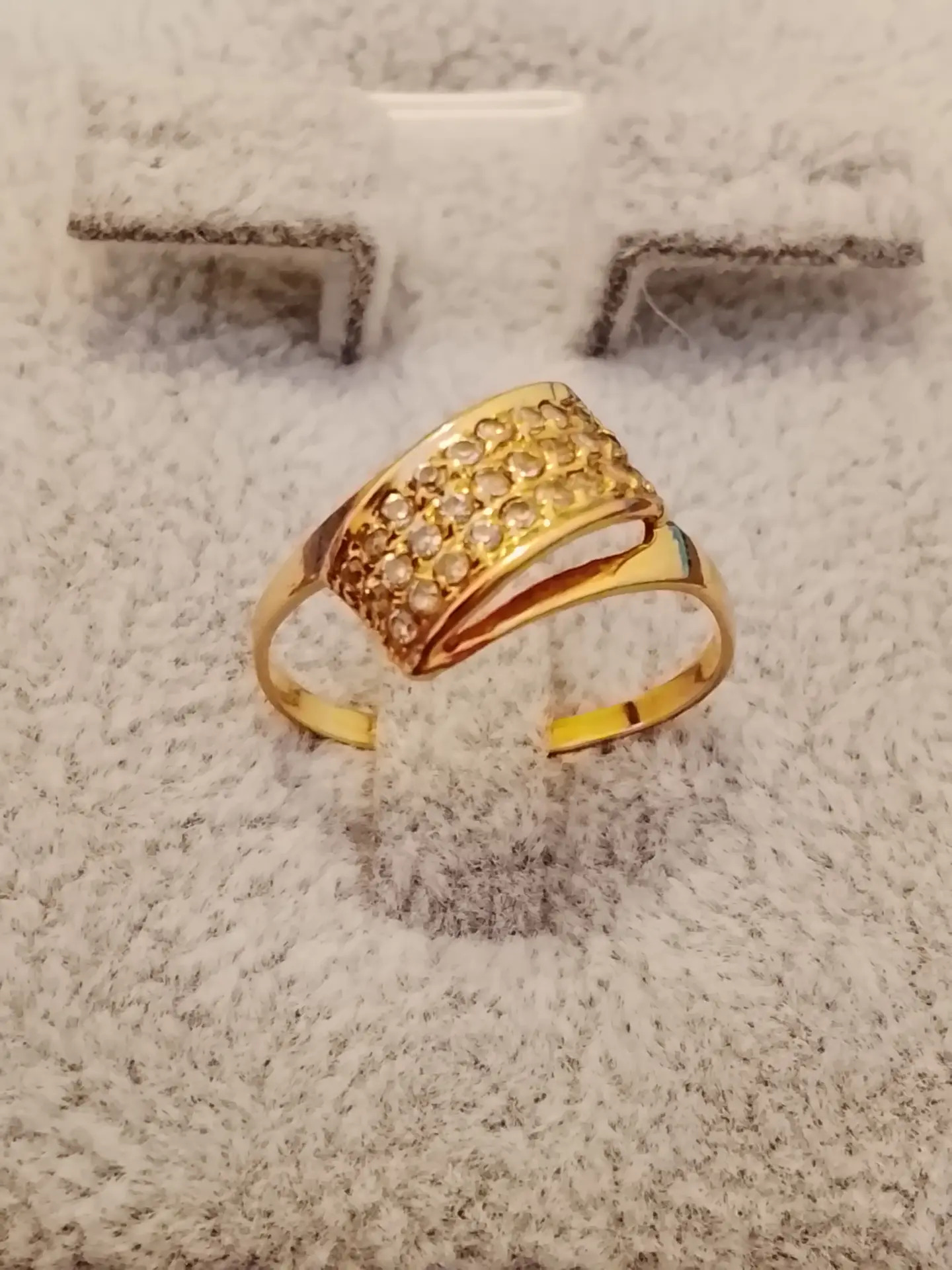 Gyzyl yuzik - Ашхабад - img 1