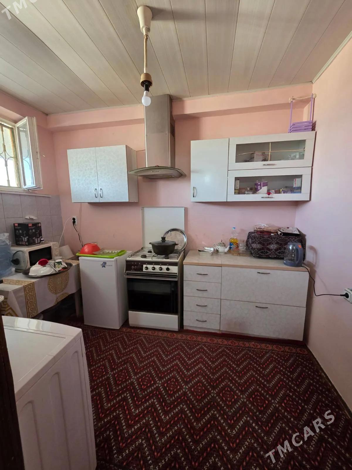 Продаю центр 2 ком - Aşgabat - img 1