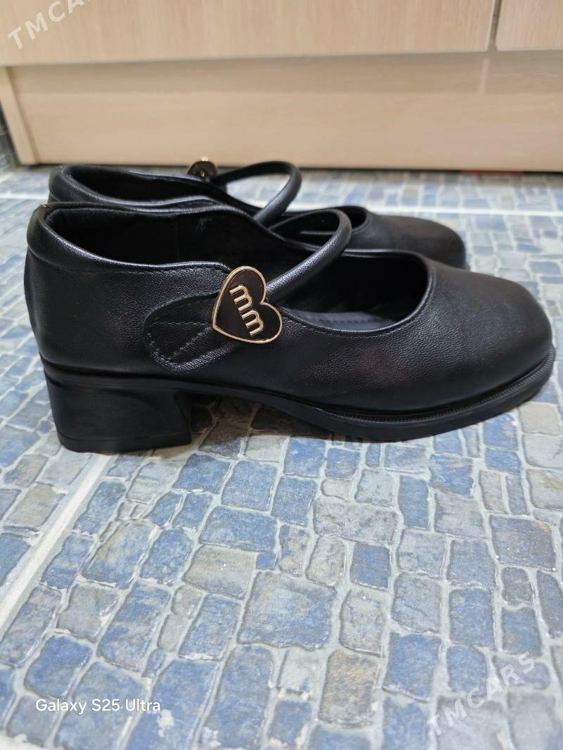 Туфли - 5 mkr - img 1