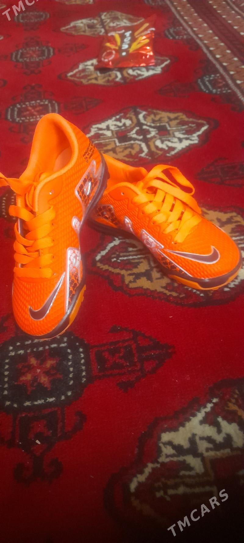 butsi krasofka - Daşoguz - img 1