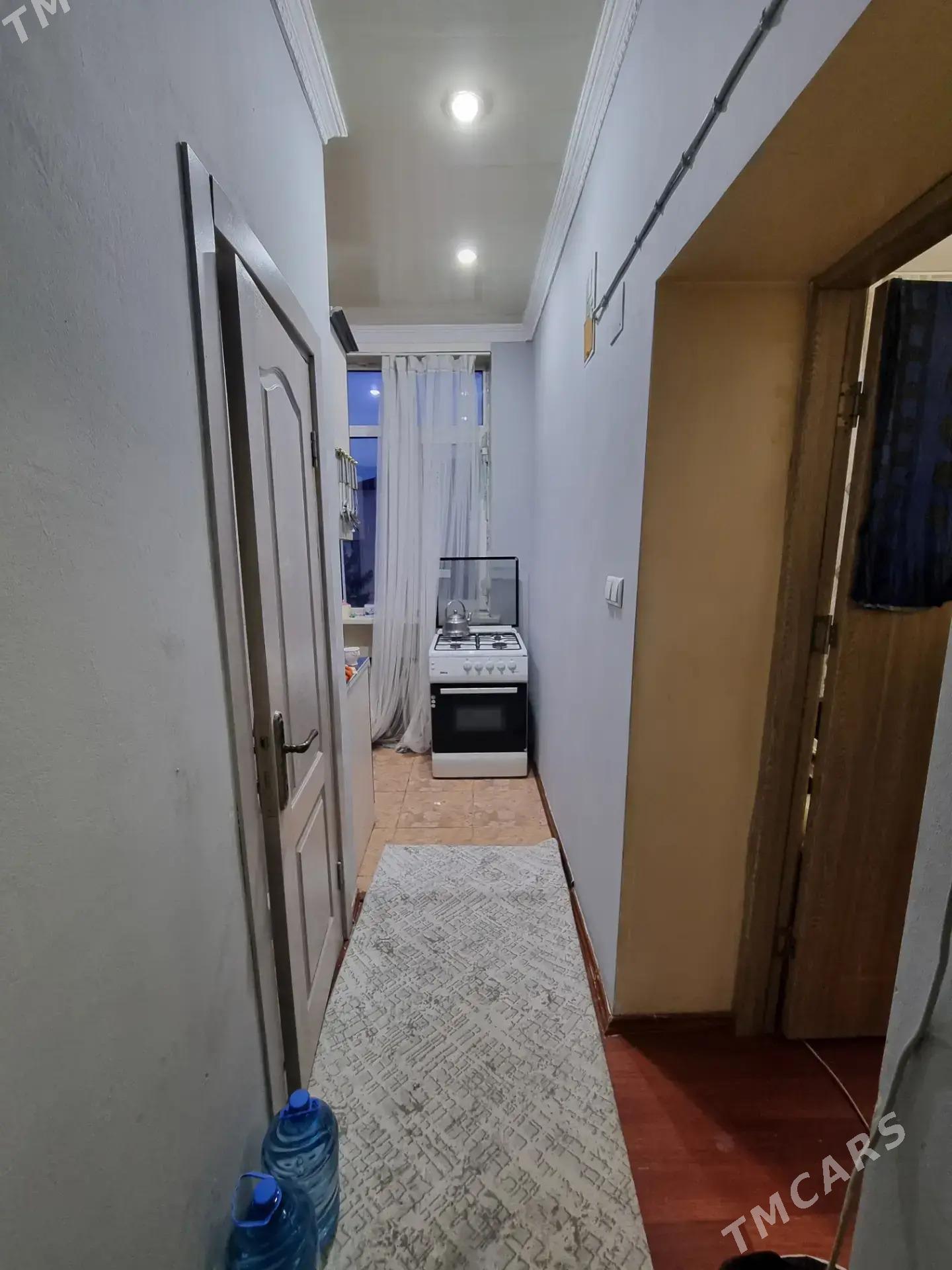 SATLYK JAYLAR - 30 мкр - img 1