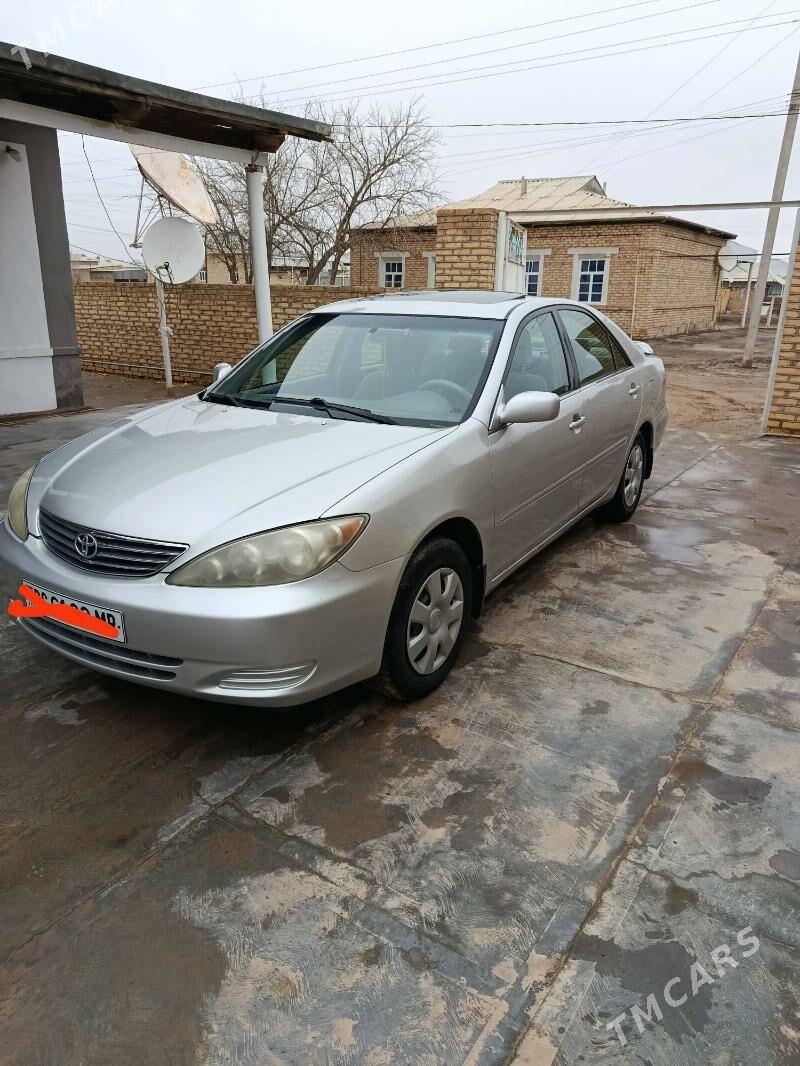 Toyota Camry 2002 - 175 000 TMT - Мары - img 1