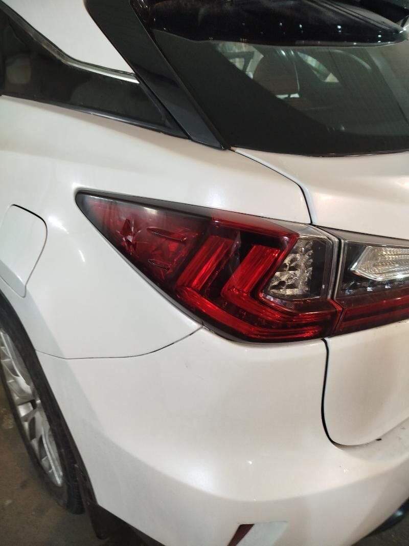 lexsus RX fara 2 000 TMT - Bekrewe - img 1