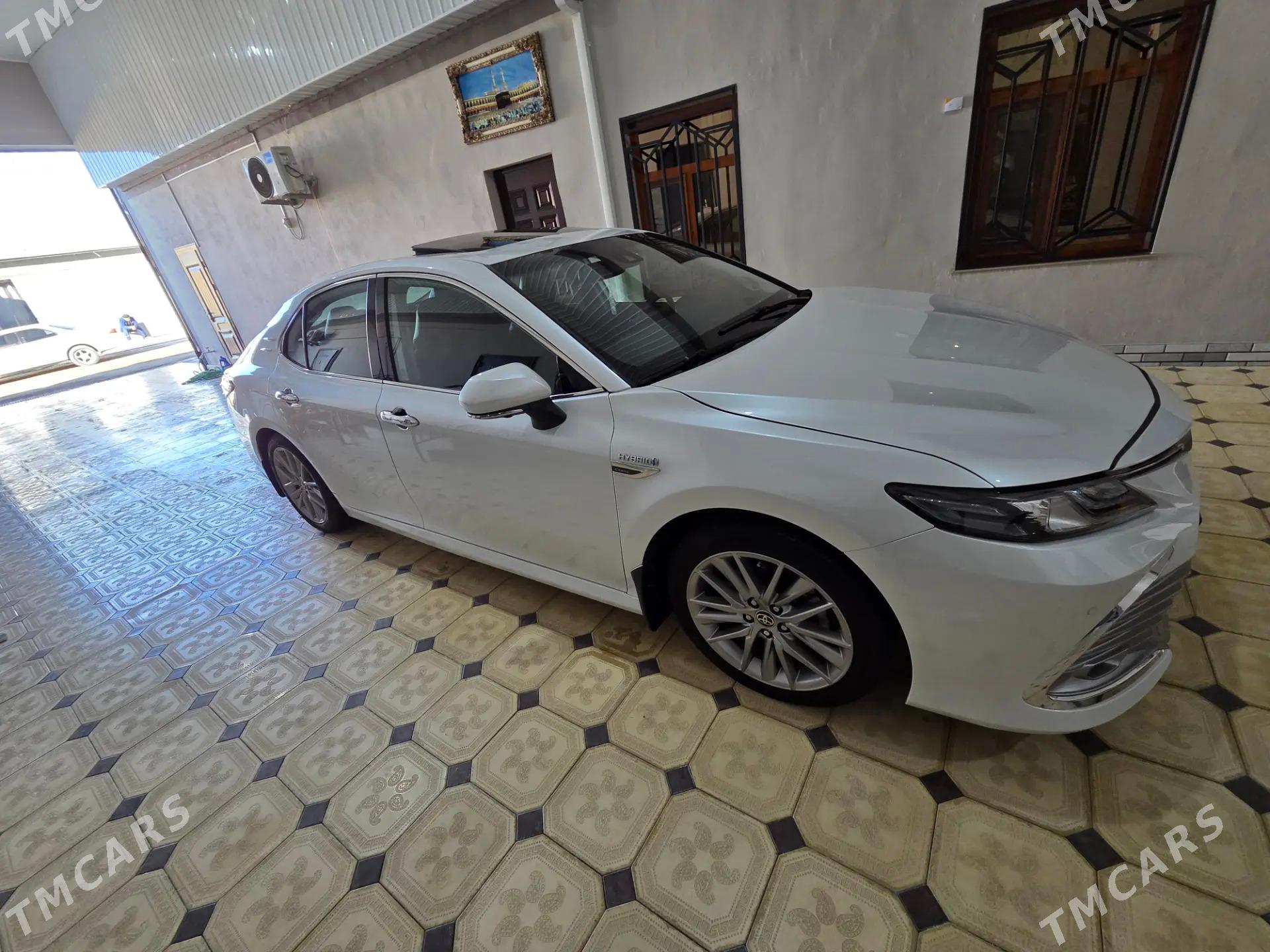 Toyota Camry 2021 - 370 000 TMT - Мары - img 1