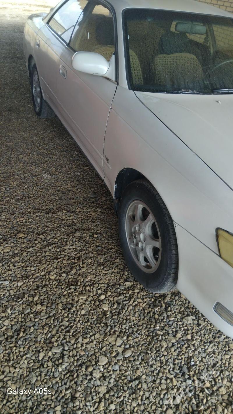 Toyota Mark II 1993 - 35 000 TMT - Мургап - img 1