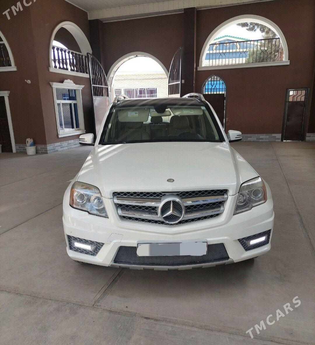 Mercedes-Benz GLK 350 2011 - 270 000 TMT - Мары - img 1