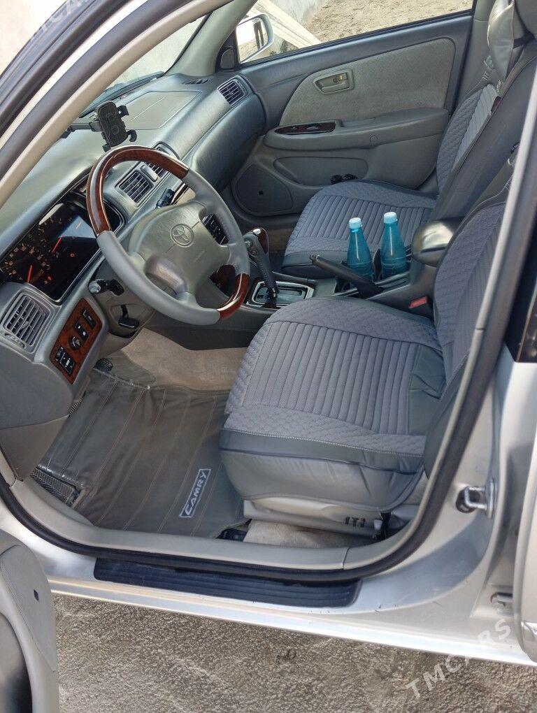 Toyota Camry 2001 - 190 000 TMT - Gyzylarbat - img 1