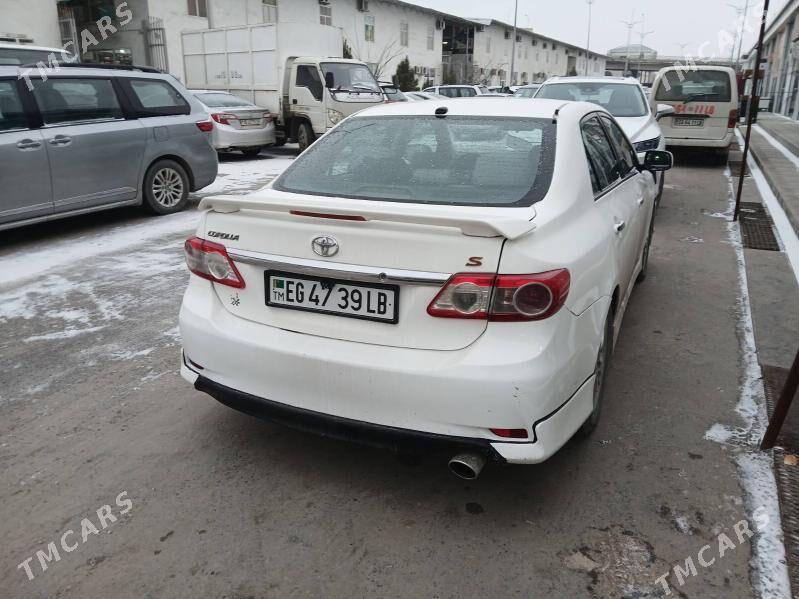 Toyota Corolla 2012 - 142 000 TMT - Туркменабат - img 1