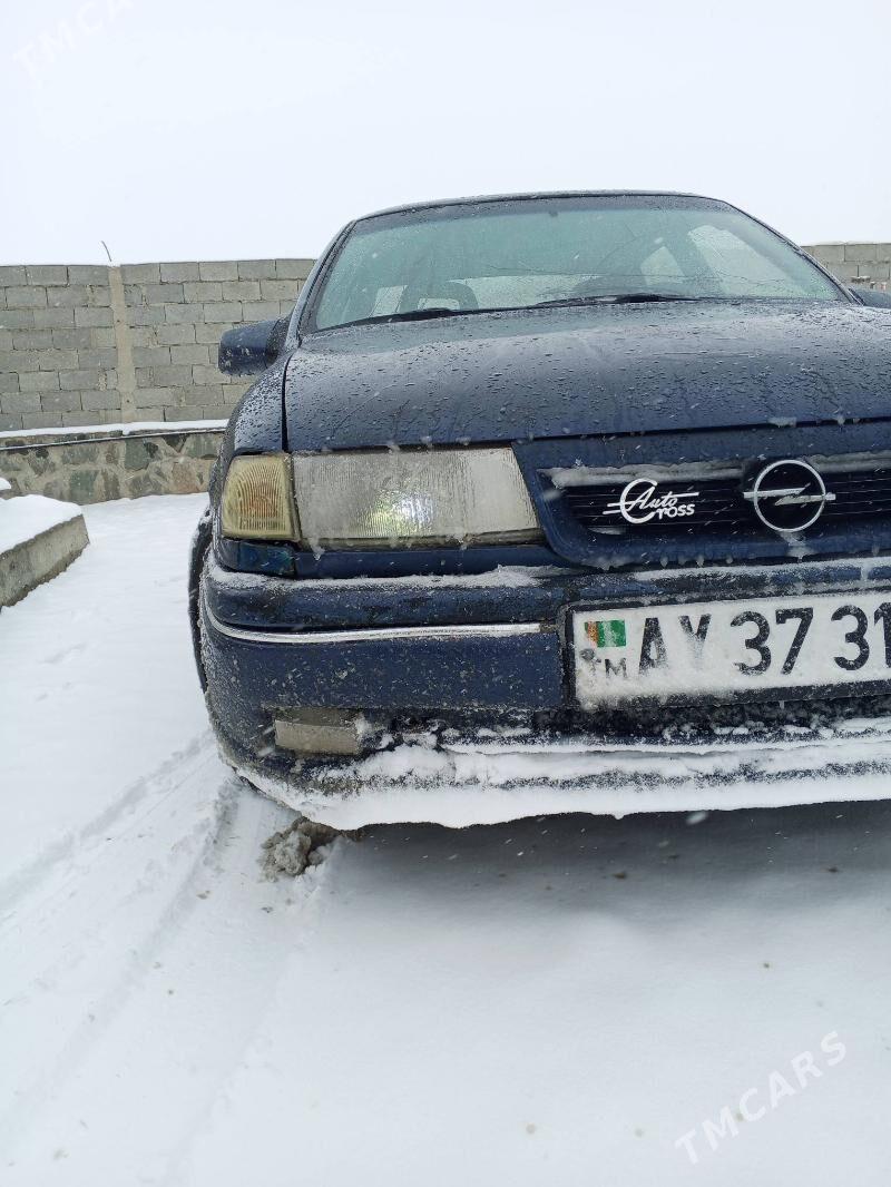 Opel Vectra 1992 - 40 000 TMT - Берекет - img 1