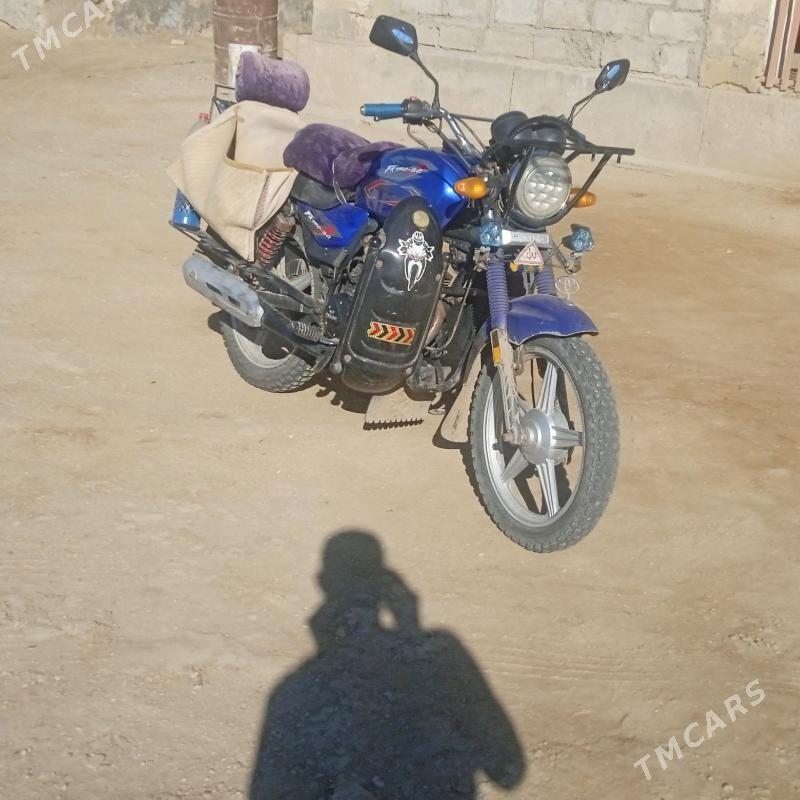 Fekon FK150-8G 2016 - 13 700 TMT - Эсенгулы - img 1