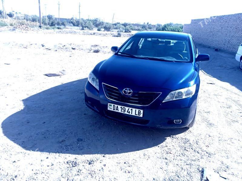 Toyota Camry 2009 - 155 000 TMT - Халач - img 1