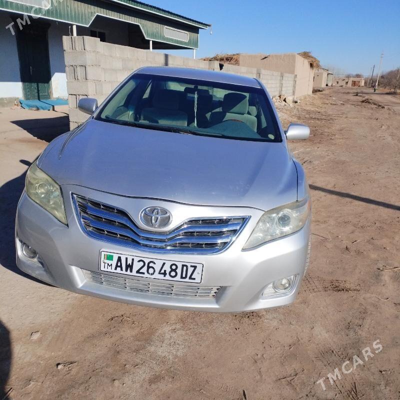 Toyota Camry 2010 - 240 000 TMT - Köneürgenç - img 1
