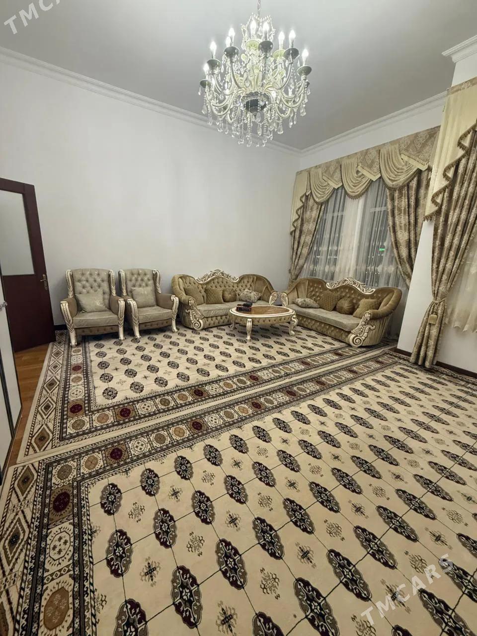 ЭЛИТКА ПО УЛ МОСКОВСКОЙ - ул. Московская (10 йыл абаданчылык ш.) - img 1