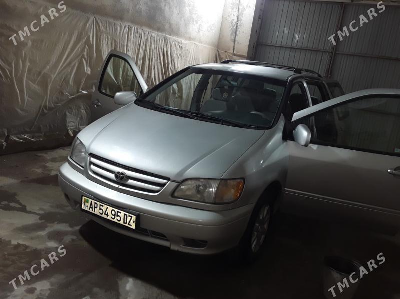Toyota Sienna 2002 - 155 000 TMT - Кёнеургенч - img 1