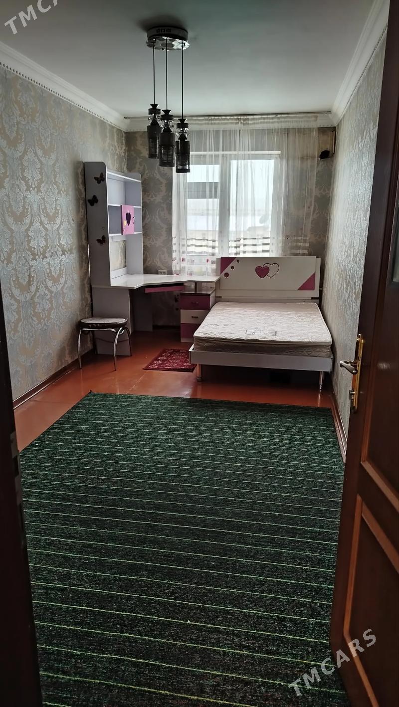 Аренда 2в3 4 мкр - 4 мкр - img 1