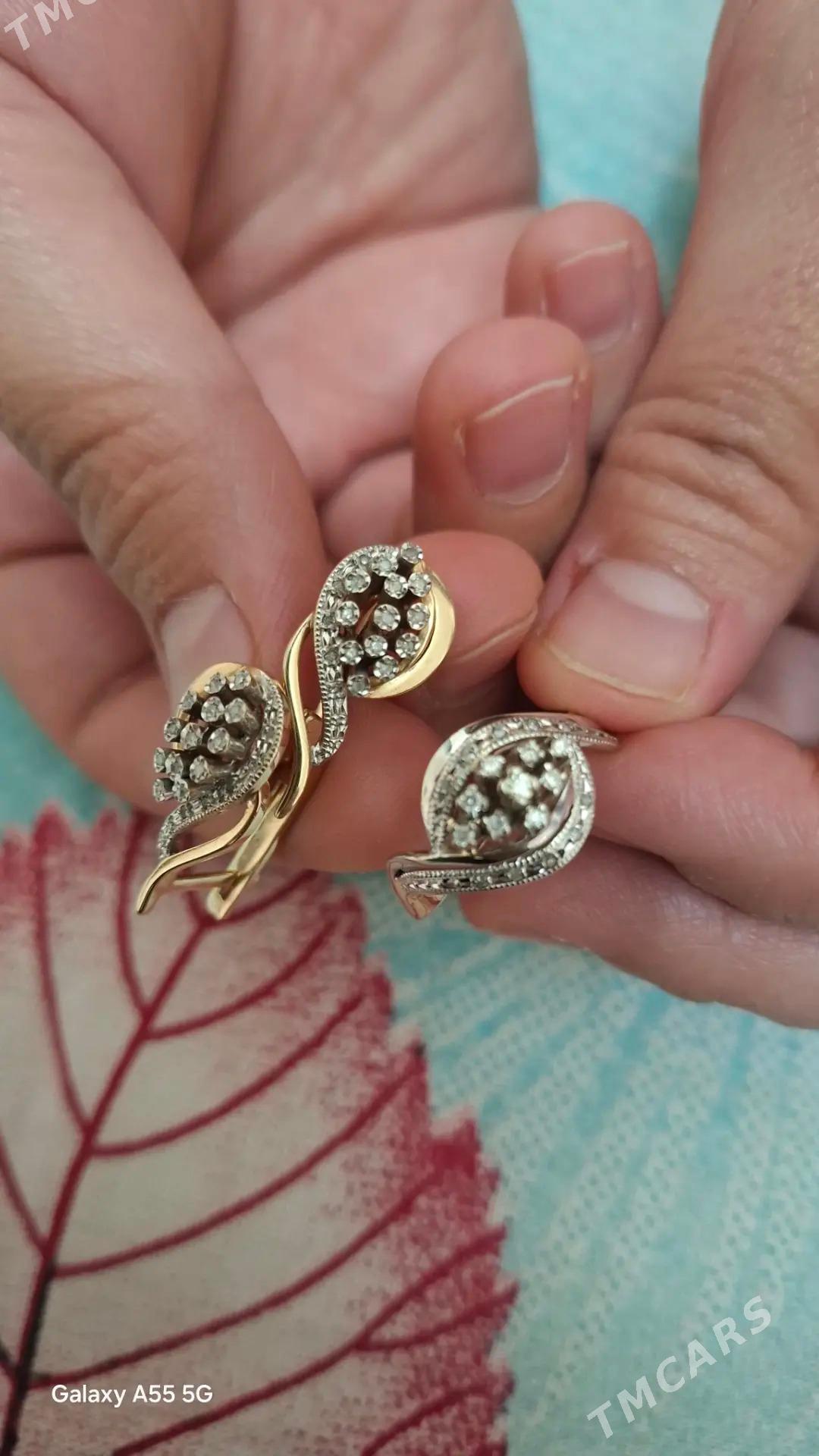 Gyzyl yerewan 585 proba - 11 мкр - img 1