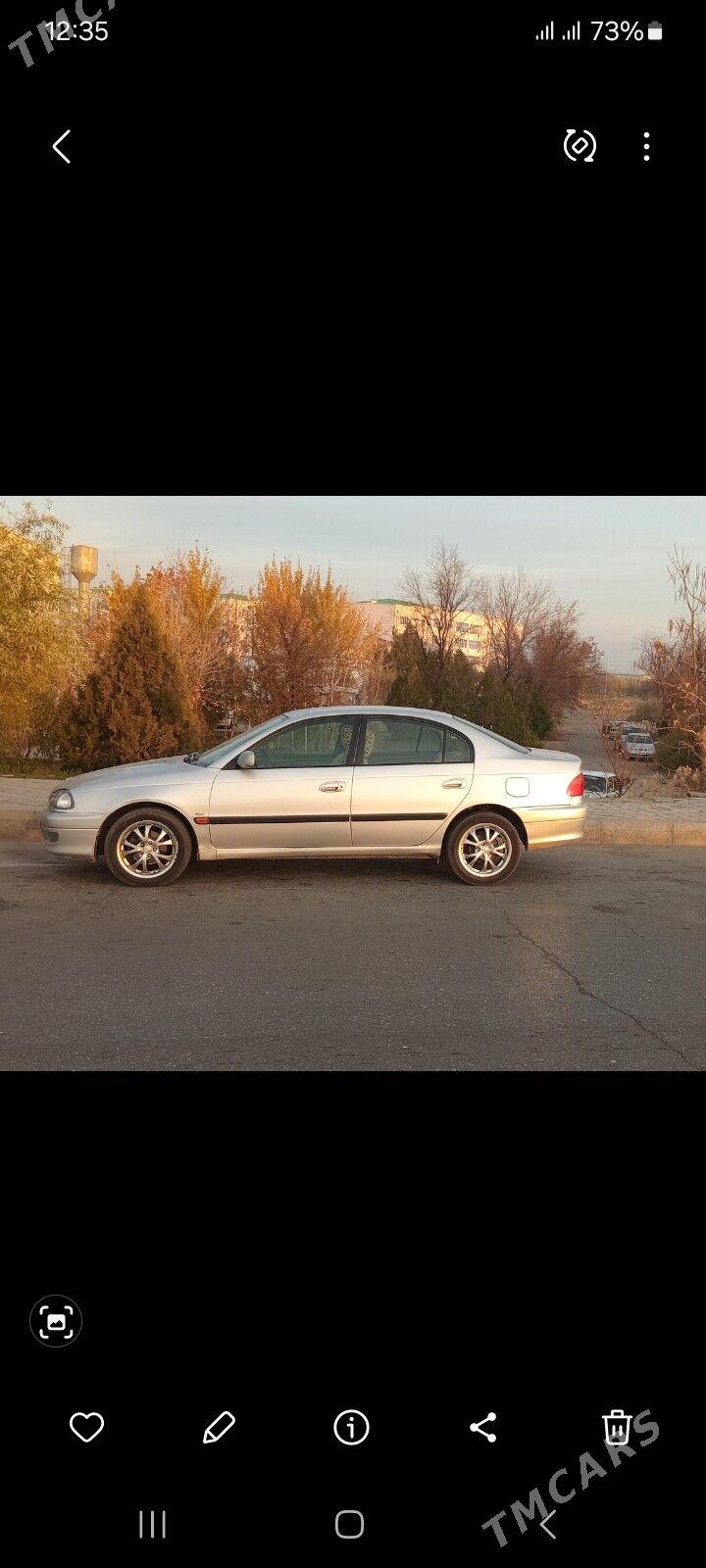 Toyota Avensis 1999 - 100 000 TMT - Дашогуз - img 1