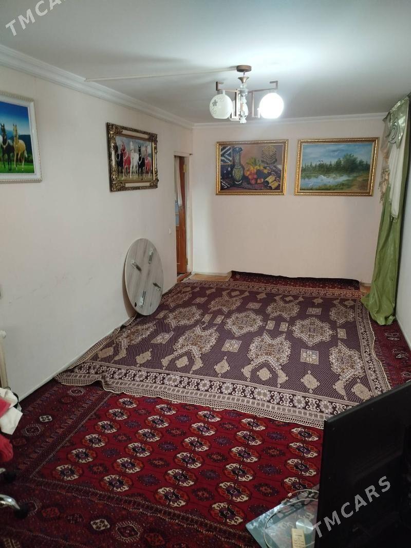 Bay bazara ýakyn Walyutny - Дашогуз - img 1