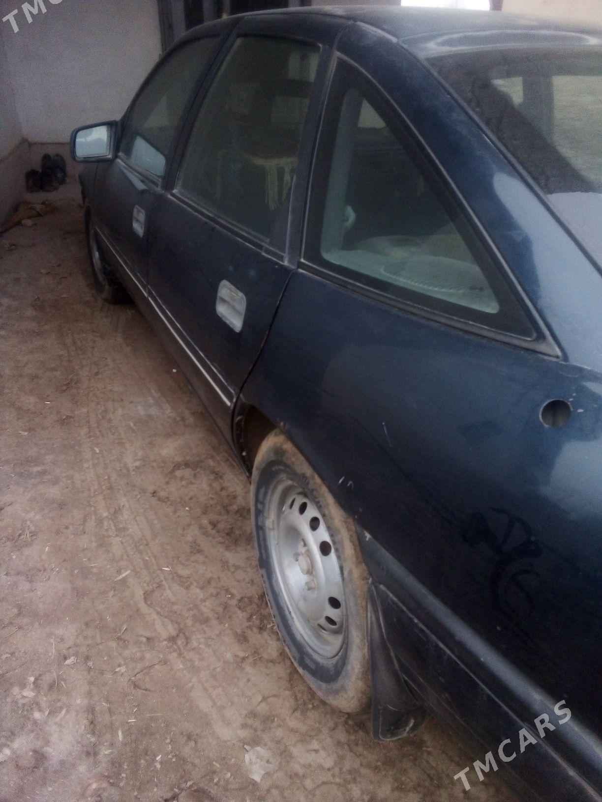 Opel Vectra 1991 - 30 000 TMT - Gubadag - img 1