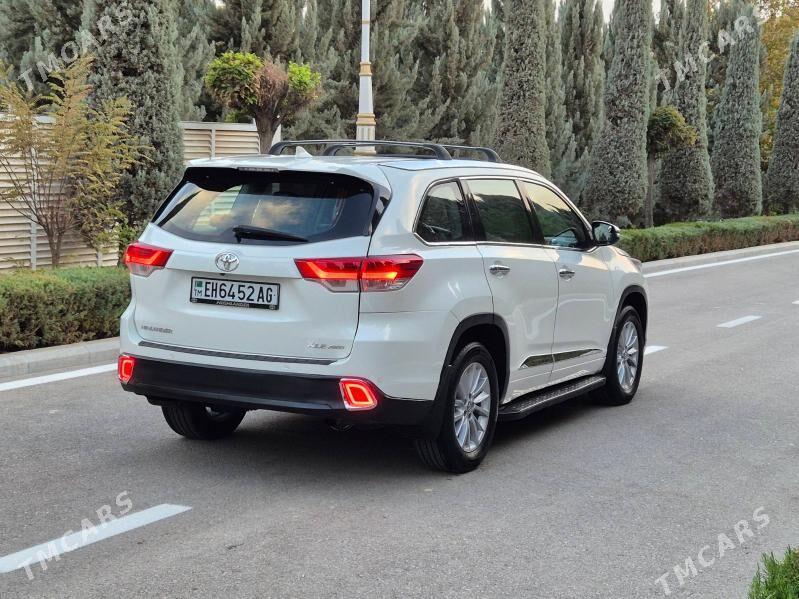 Toyota Highlander 2017 - 450 000 TMT - Ашхабад - img 1