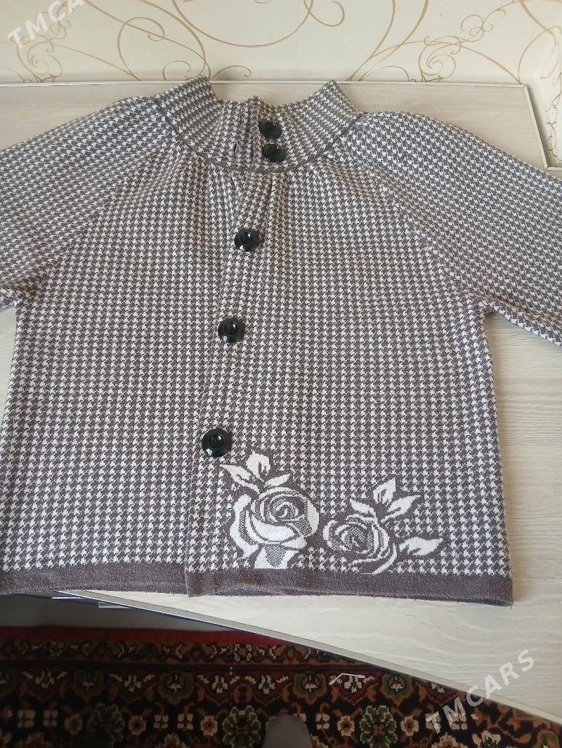 кофта - Türkmenbaşy - img 1