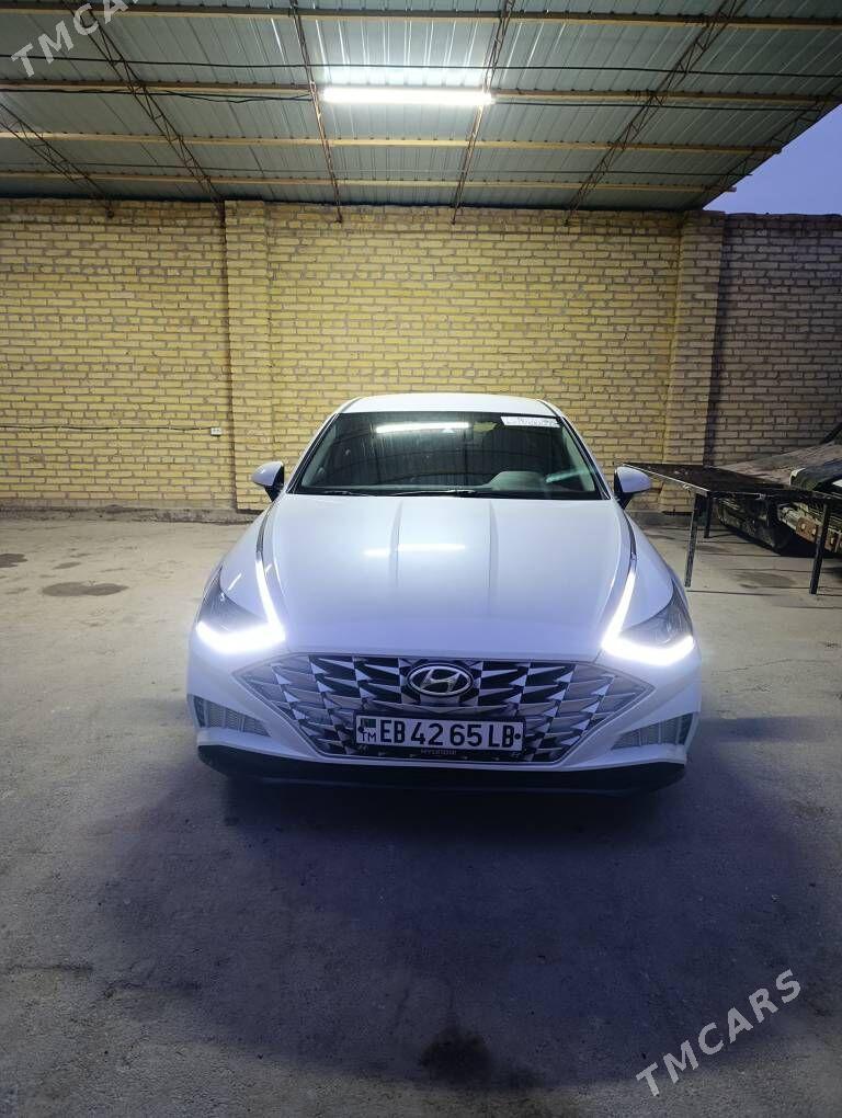 Hyundai Sonata 2020 - 255 000 TMT - Saýat - img 1