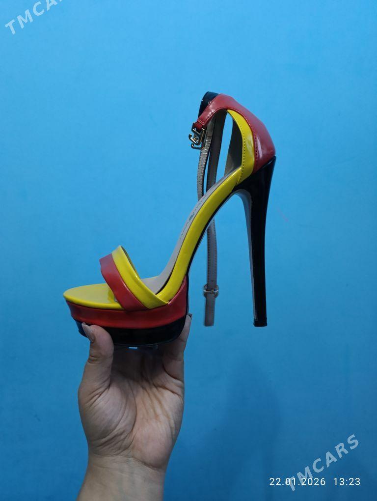 босоножки - Туркменбаши - img 1