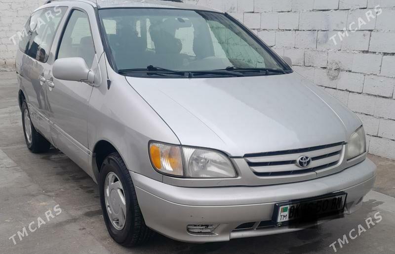 Toyota Sienna 2002 - 175 000 TMT - Балканабат - img 1