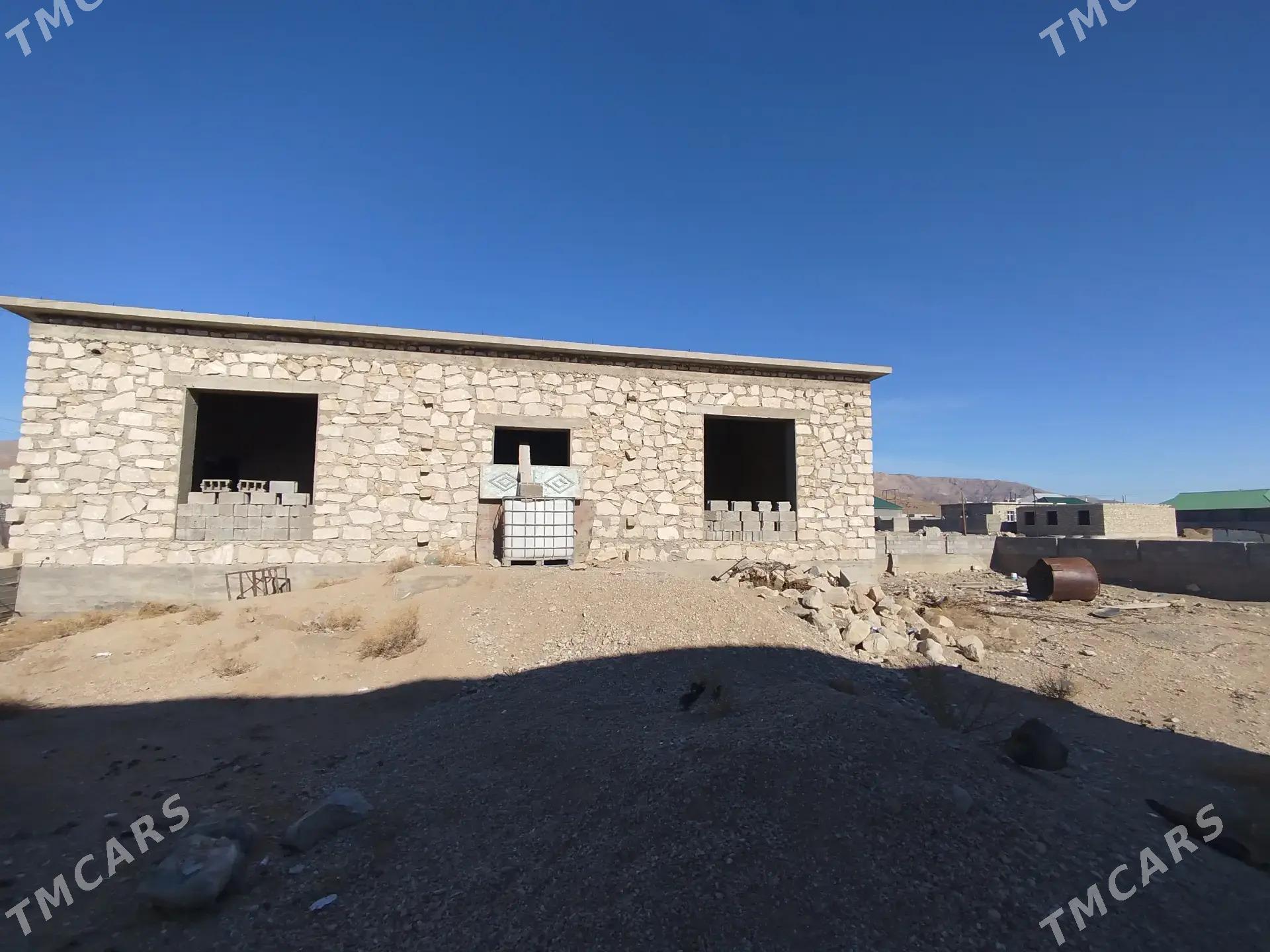 Satlyk jay - Balkanabat - img 1