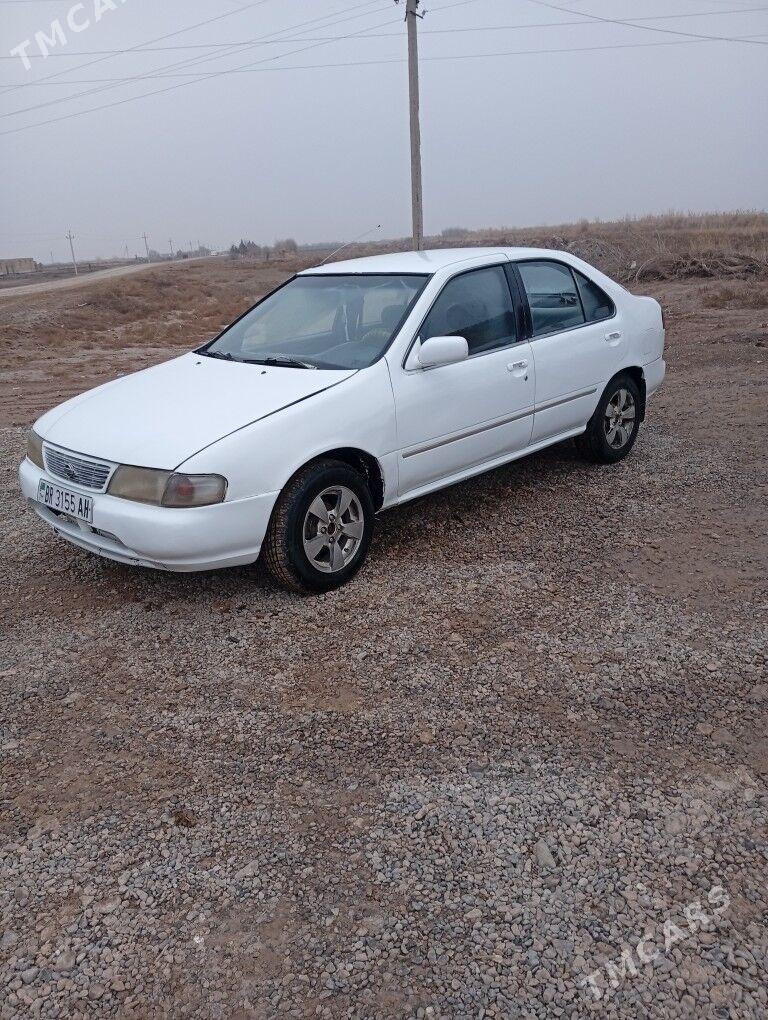 Nissan Sunny 1995 - 33 000 TMT - Sarahs - img 1