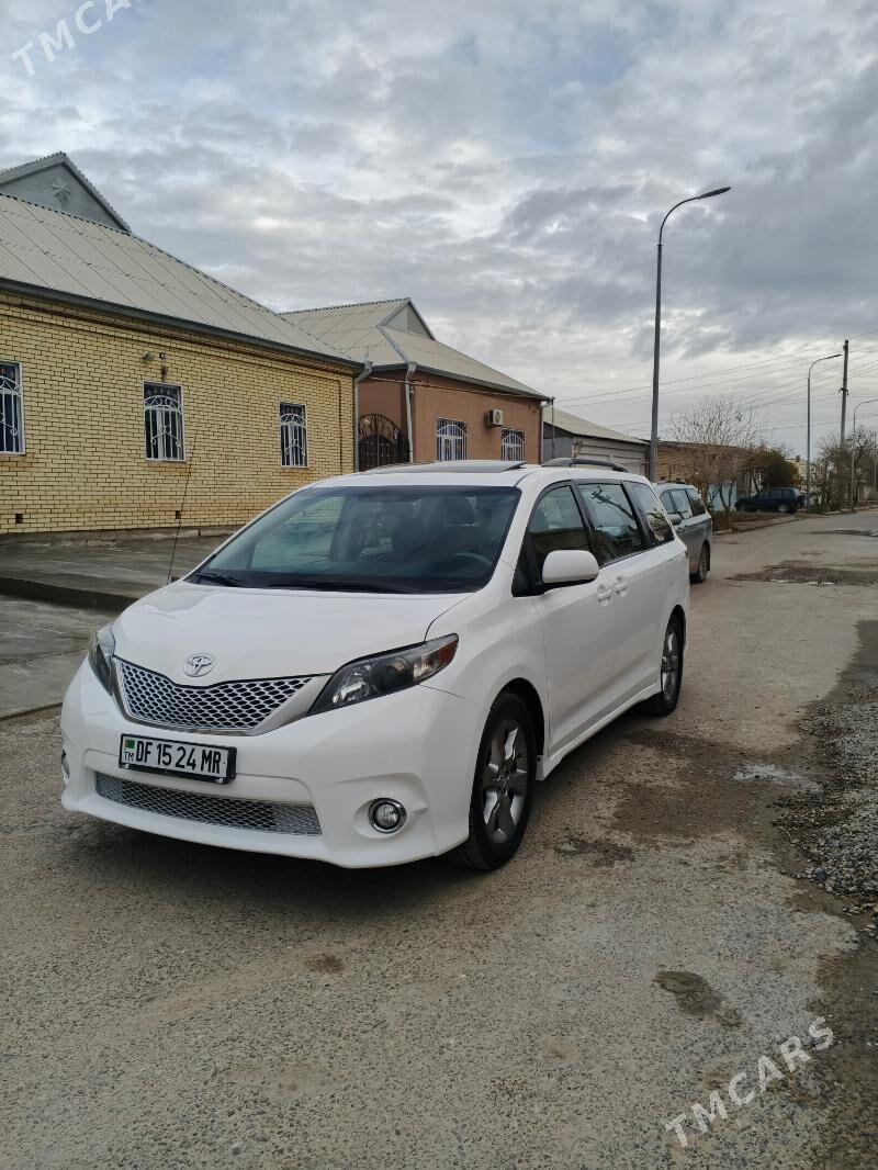 Toyota Sienna 2011 - 320 000 TMT - Mary - img 1