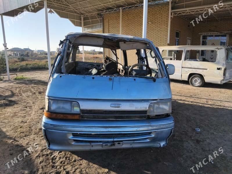 Toyota Hiace 1993 - 7 000 TMT - Mary - img 1