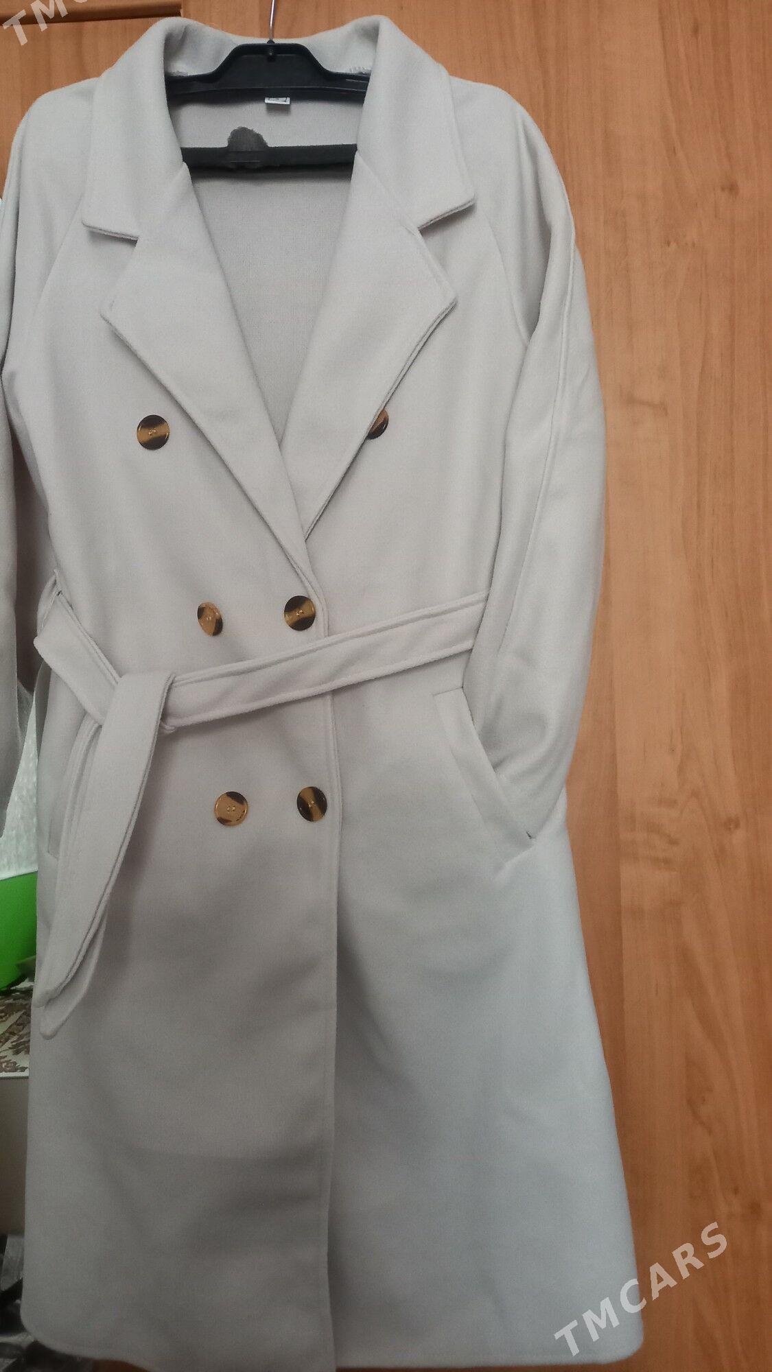 пальто - Район ст. Аэропорта, ул. Гагарина - img 1