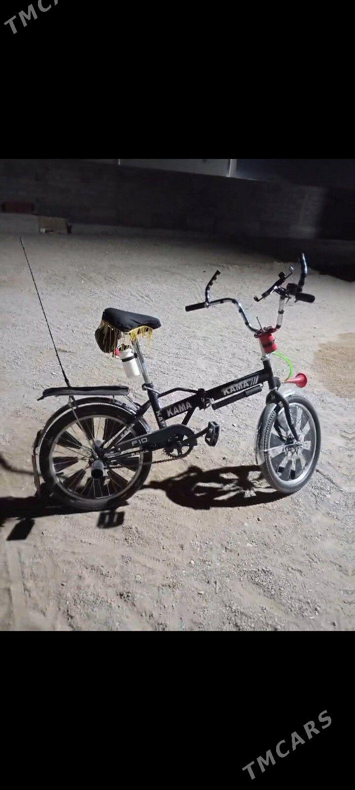 kama welik - Балканабат - img 1