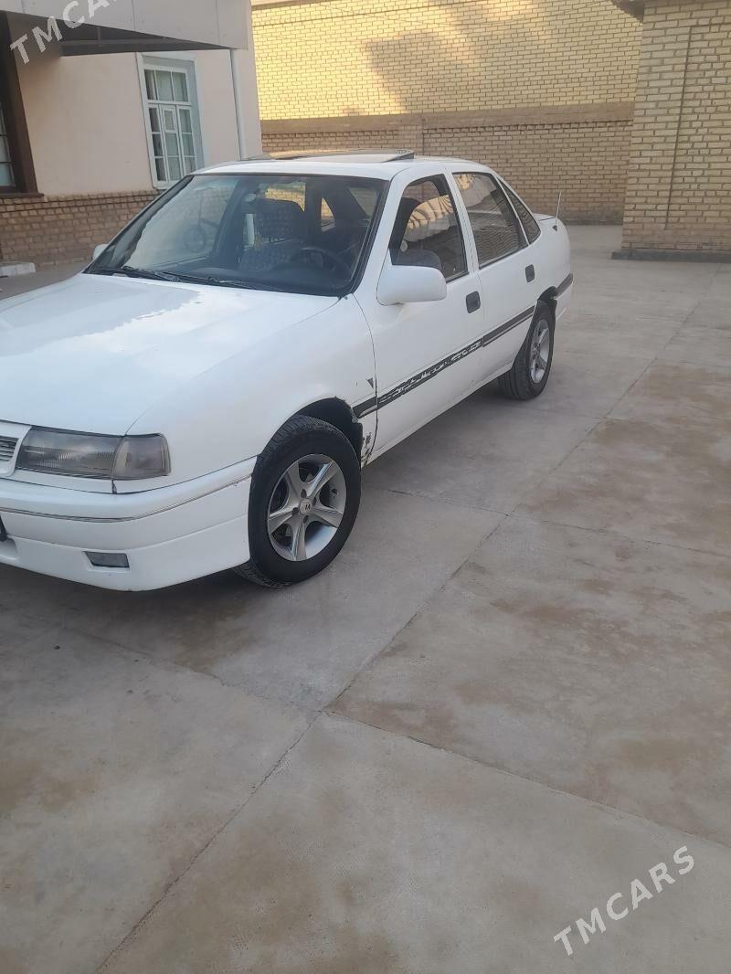 Opel Vectra 1992 - 35 000 TMT - Мары - img 1