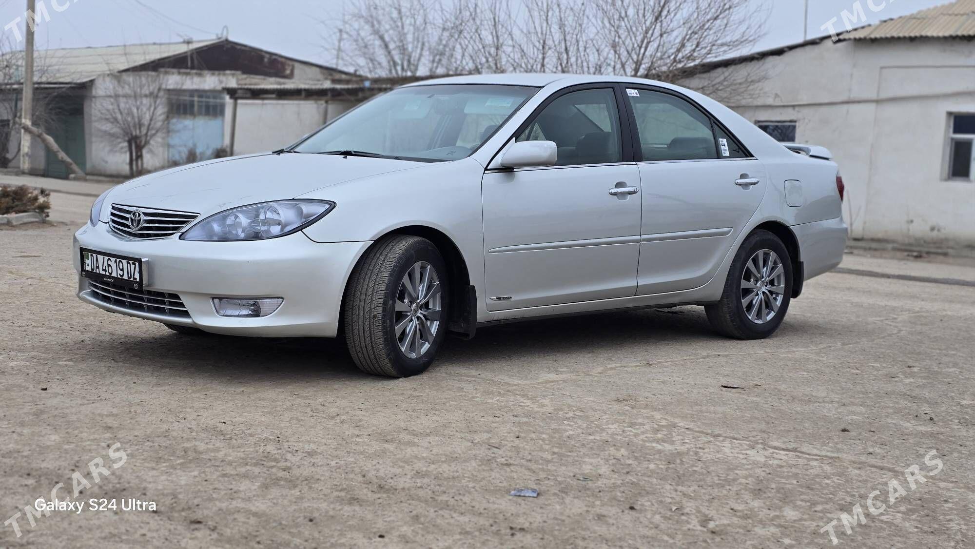 Toyota Camry 2005 - 218 000 TMT - Кёнеургенч - img 1