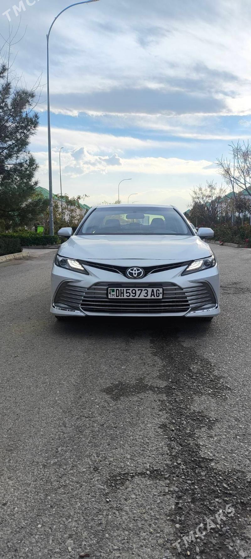 Toyota Camry 2022 - 240 000 TMT - Aşgabat - img 1