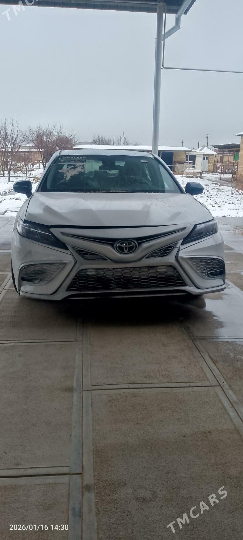 Toyota Camry 2021 - 260 000 TMT - Sakarçäge - img 1