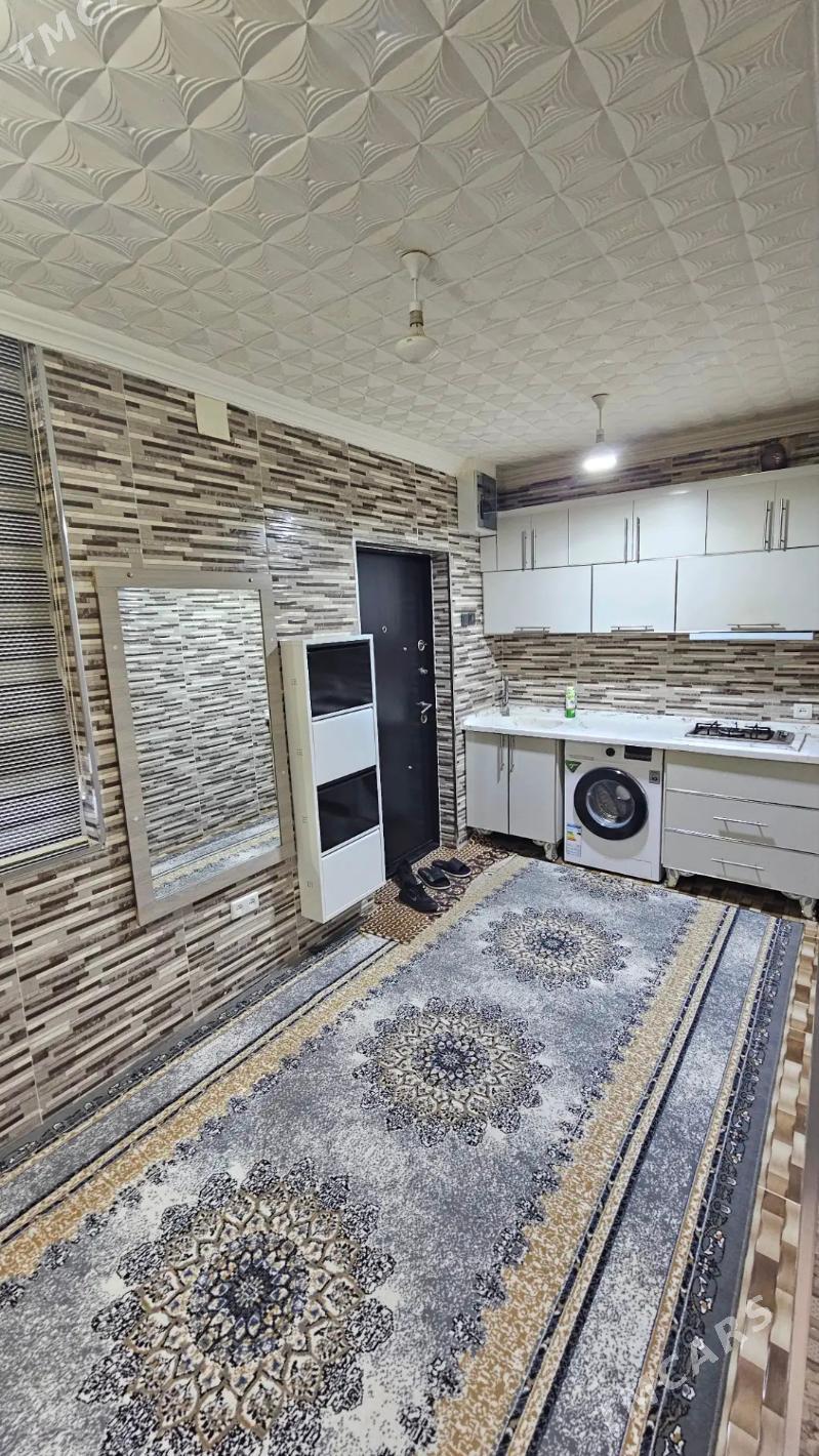 ARENDA GOWDAN W - Гаудан "В" - img 1