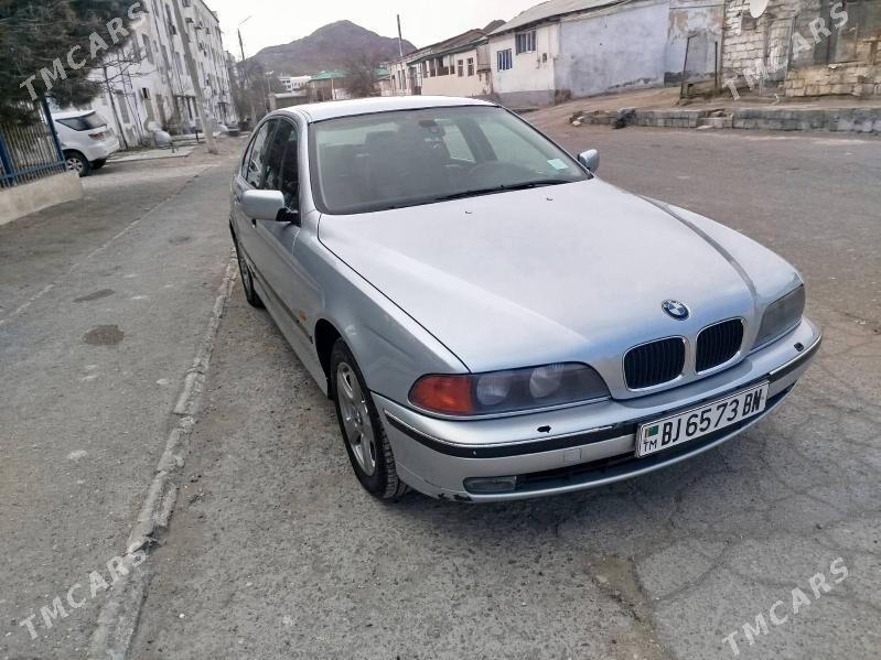BMW E39 1997 - 90 000 TMT - Türkmenbaşy - img 1