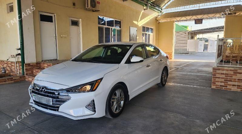 Hyundai Elantra 2020 - 212 000 TMT - Гарадамак Шор - img 1