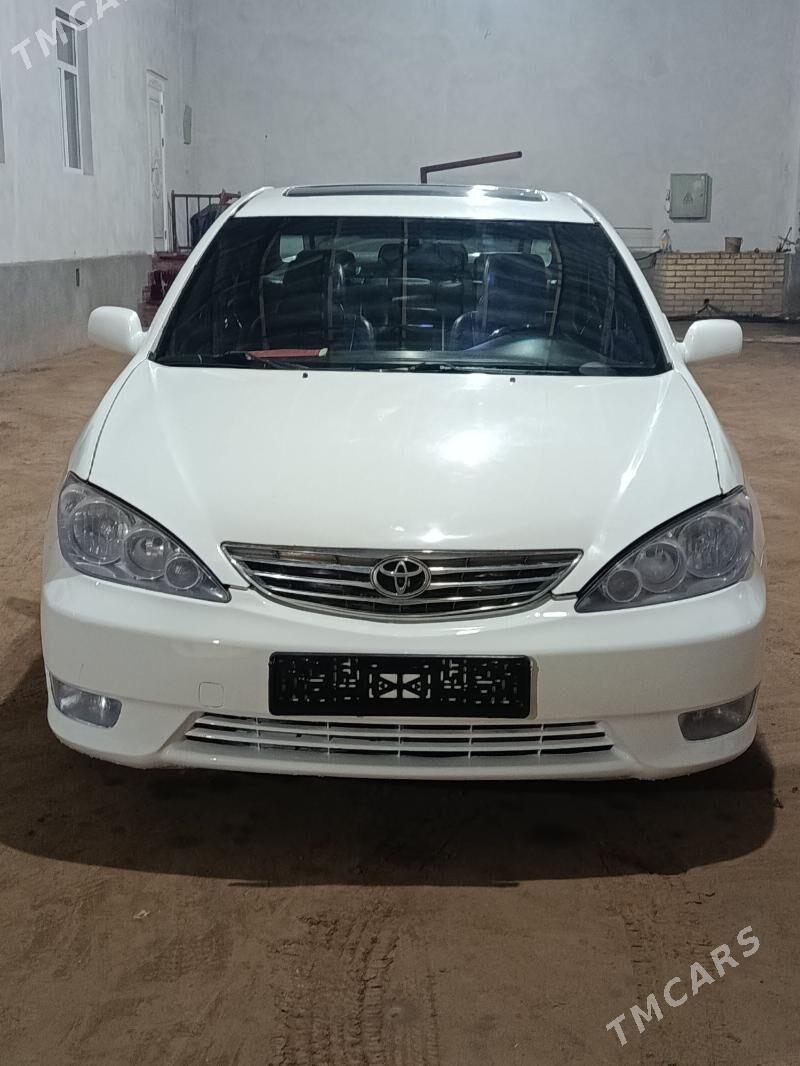 Toyota Camry 2003 - 220 000 TMT - Керки - img 1