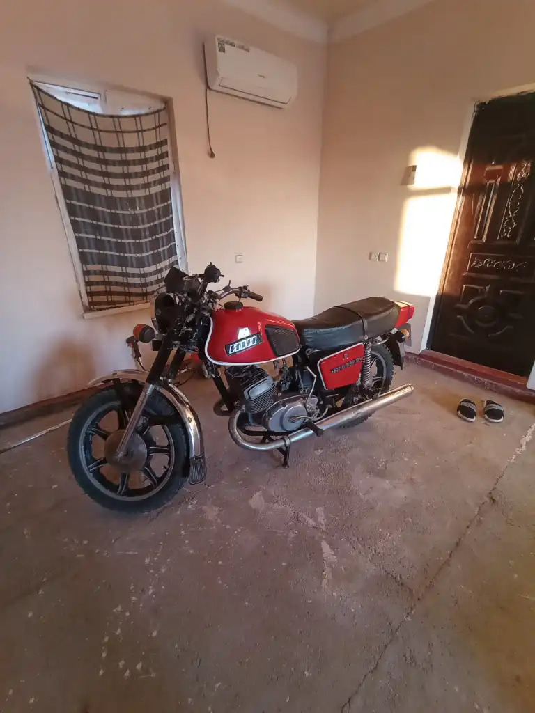 Iž Ýupiter 1991 - 23 000 TMT - Ак-Бугдайский этрап - img 1