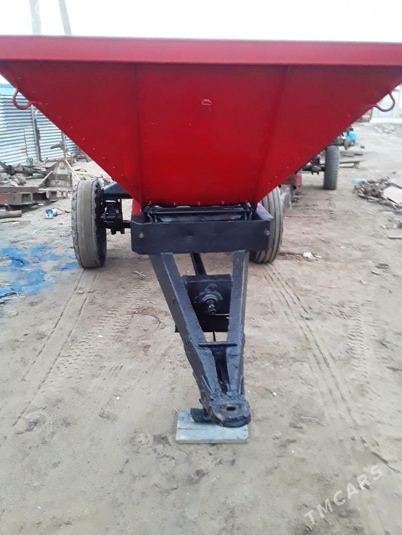 MTZ 82 2023 - 38 000 TMT - Mary - img 1