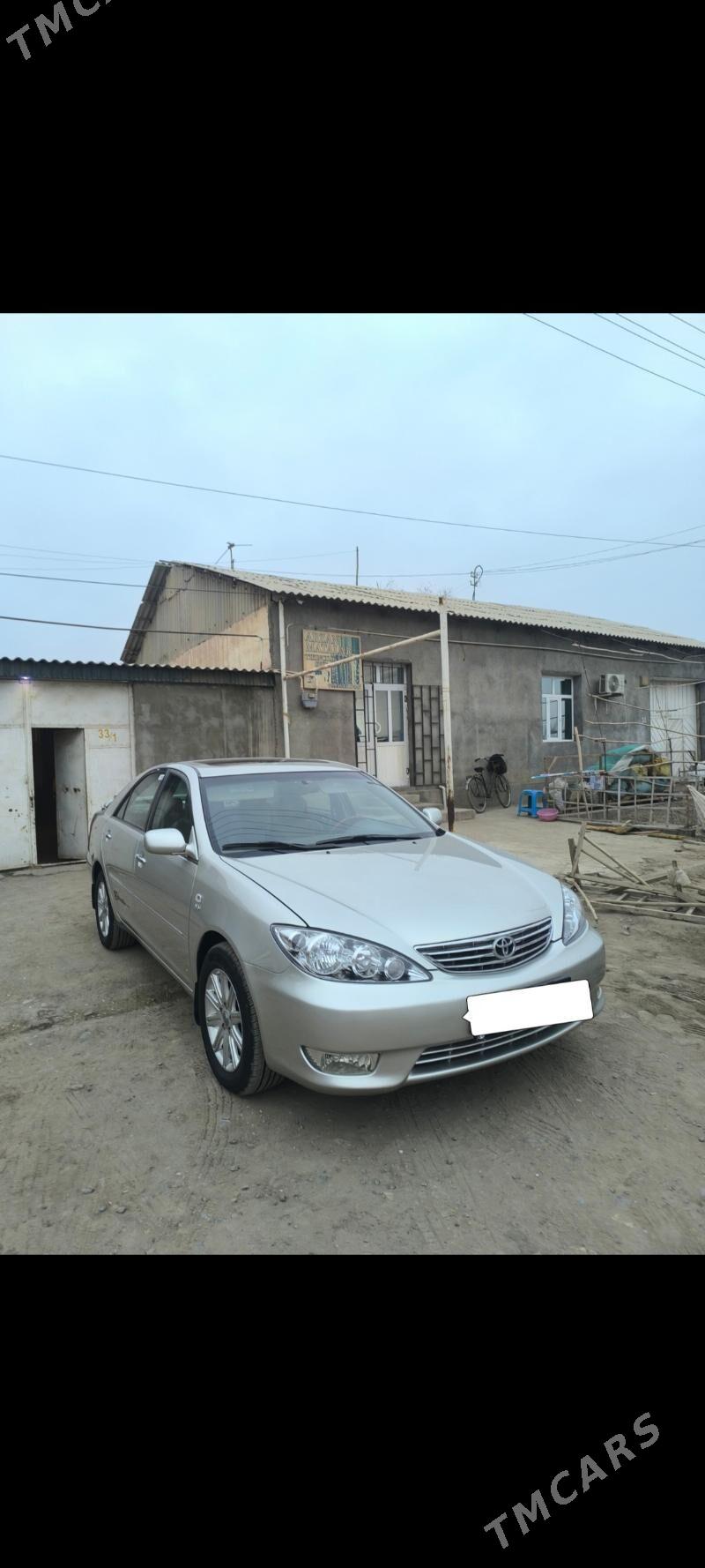 Toyota Camry 2005 - 240 000 TMT - Köneürgenç - img 1