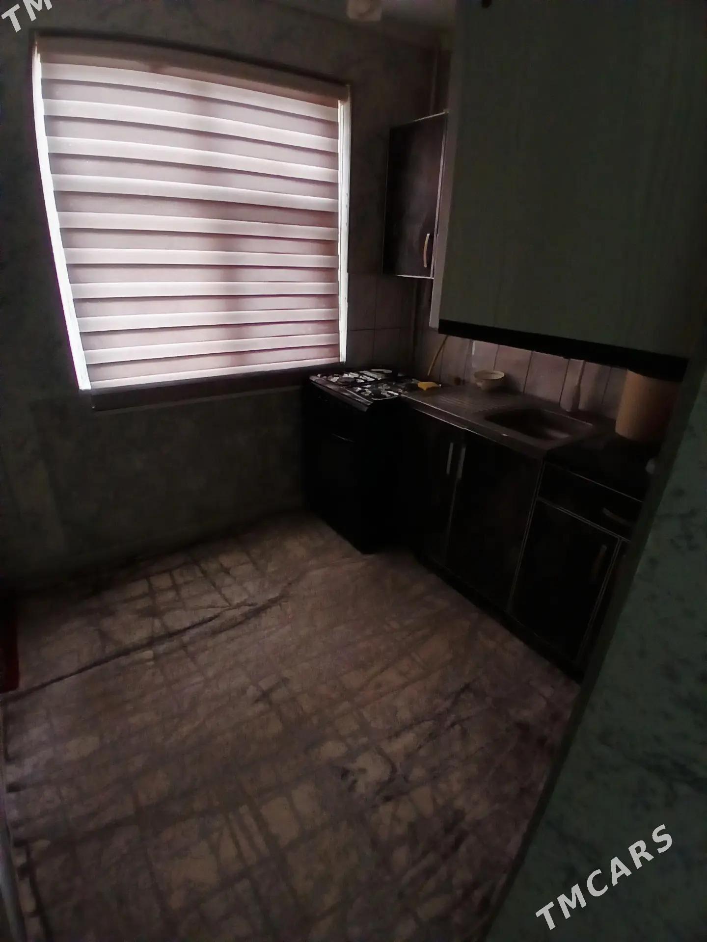 Satlyk jay Eyesinden - Mary - img 1