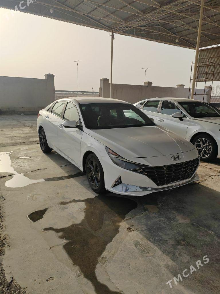 Hyundai Elantra 2021 - 260 000 TMT - Мары - img 1